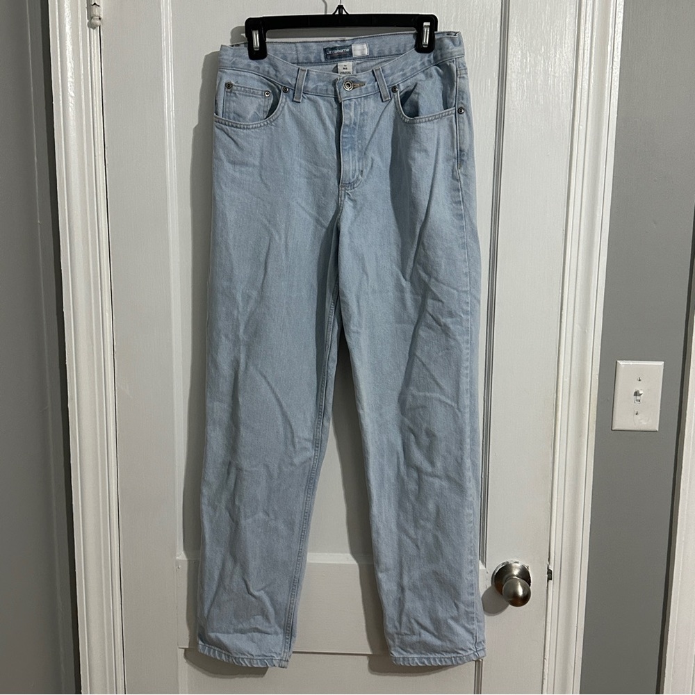 Liz Claiborn Light Wash Mom Jeans Size 10